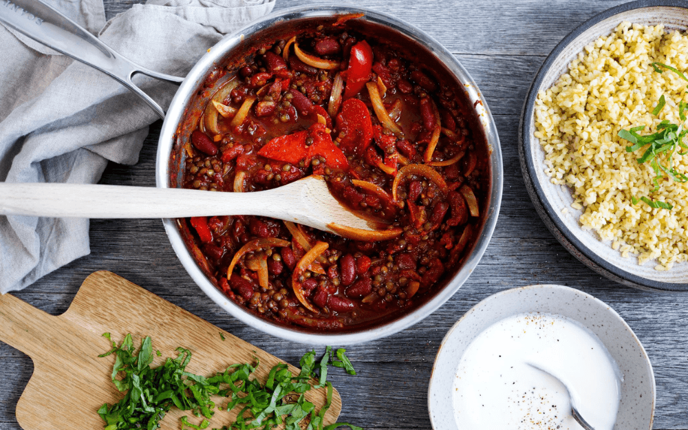 Gryta med chili som med fördel kan njutas av på vilodagar.
