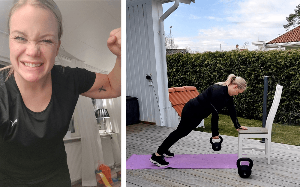 Kvinna visar sina muskler efter att ha tränat med Weekly Revolt. Lyfter Kettle Bells på altan.